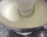 Foto del paso 3 de la receta Relleno de queso para bizcochos y tartas