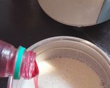 A picture of step 2 of Banana milk shake.