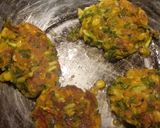 A picture of step 5 of Zucchini corn fritters.