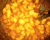 A picture of step 6 of Saim, matar & Aloo ka salan.