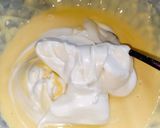Foto langkah ke 3 dari resep Souffle Pancake.
