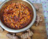 A picture of step 5 of Raw turmeric ginger pickle.