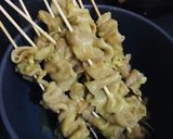 Foto langkah ke 4 dari resep Sate Kulit Ayam Lalapan Krispy.