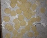 Foto del paso 4 de la receta: Galletitas al horno ¡Sin manteca!