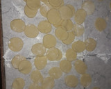 Foto del paso 4 de la receta: Galletitas al horno ¡Sin manteca!