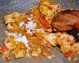 A picture of step 3 of Aloo Palak.