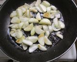 Japán ihletésű Teriyaki 🍗 csirkecomb 🍄 gombával és 🧅 vöröshagymával recept fázis 4 fotója