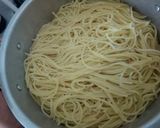 صورة لخطوة 1 من وصفة سباڨيتي على طريقتي