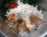 পেঁয়াজ কলির পকোড়া(peyaj kolir pokora recipe in Bengali) রেসিপির ধাপ 2 ছবি