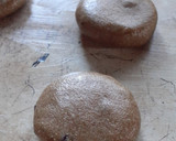 Foto del paso 2 de la receta: Galletas de centeno, miel y avena con chips de chocolate🍯