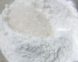 A picture of step 1 of Rice Sesame Sweet Balls.