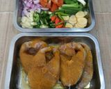 Foto langkah ke 1 dari resep Tenggiri Saus Tauco.