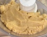 A picture of step 7 of Almond Marzipan Balls.