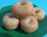 Foto langkah ke 5 dari resep Donat maizena.