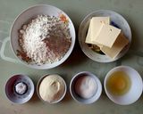 A picture of step 1 of Pineapple Cakes.