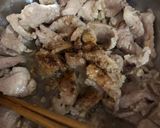 Hình bước làm 3 của món Thịt kho trứng cút