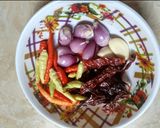 Foto langkah ke 2 dari resep Sambal Balado Telur Ceplok.