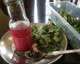 A picture of step 2 of Tips Homemade Mint Powder: Freshness in a Jar.