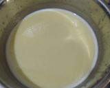 Foto langkah ke 4 dari resep Puding Roti Tawar Merah Putih.