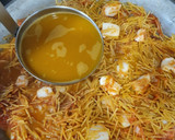 Foto del paso 6 de la receta: Fideuá con sepia, gambas y allioli