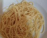 Foto langkah ke 1 dari resep Spaghetti Aglio Olio.