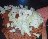 Gambar langkah 3 resipi Nasi Goreng Daging.