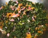 Foto langkah ke 2 dari resep Sayur Daun Singkong & Kecombrang.