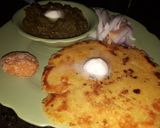 A picture of step 2 of Makki ki roti sarso ka saag.