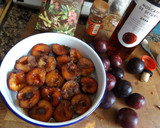 Foto del paso 1 de la receta: Streusel de ciruelas rojas al moscatel