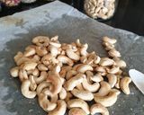 A picture of step 3 of Toasted cashew nuts.