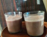 A picture of step 3 of Chocolate Banana thick smoothie.