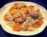 Hình bước làm 2 của món Bún xào tôm