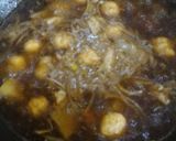 Foto langkah ke 4 dari resep Semur bola-bola ayam.