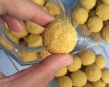 Foto langkah ke 6 dari resep Kue Kering Bawang Goreng w/ Nissin Crispy Cracker.