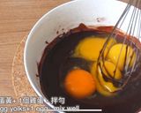 A picture of step 2 of 【COOKING BUBU】Cocoa Cupcakes｜Chocolate Cupcakes That Don't Collapse ♥.