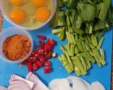 A picture of step 1 of Stir-Fry Maggi Instant Noodles Curry Flavour.