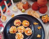 A picture of step 6 of Papad Sev Puri Chaat with Raw Mango Salsa.