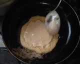 A picture of step 2 of Nutella stuffed pan cake🥞.