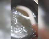 A picture of step 1 of Pad Thai.