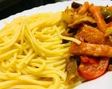A picture of step 5 of Pasta with beef stir fry.