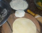 A picture of step 4 of Gobhi Paratha.