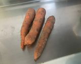 Une image de l'étape 1 de Bœuf aux tomates, carottes, oignons rouges et épices (avec pains paratha).