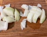 Une image de l'étape 5 de Rouelle de porc confite aux pommes de terre, carottes et champignons.