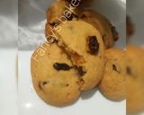 A picture of step 6 of Raisins cookies.