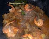 Foto langkah ke 3 dari resep Oseng Udang Kikil Pedas 🍤🌶️.