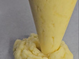 Cheddar Cookies