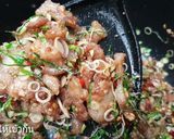รูปขั้นตอนการทำที่ 8 ของ หมูสามชั้นผัดกะปิ