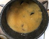 A picture of step 3 of Shijimi Mussels Miso Soup.