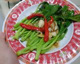 รูปขั้นตอนการทำที่ 2 ของ ผัดคะน้าน้ำมันหอยคีโตจ้าาาาา😋