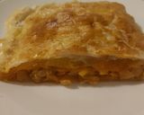 Foto del paso 4 de la receta: Empanada de atún y cebolla..😊
